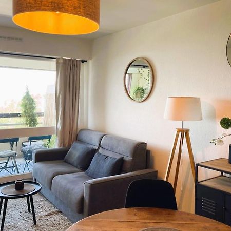 Aux Flots Bleus Avec Balcon Et Vue Sur Mer 트로우빌쉬메르 외부 사진