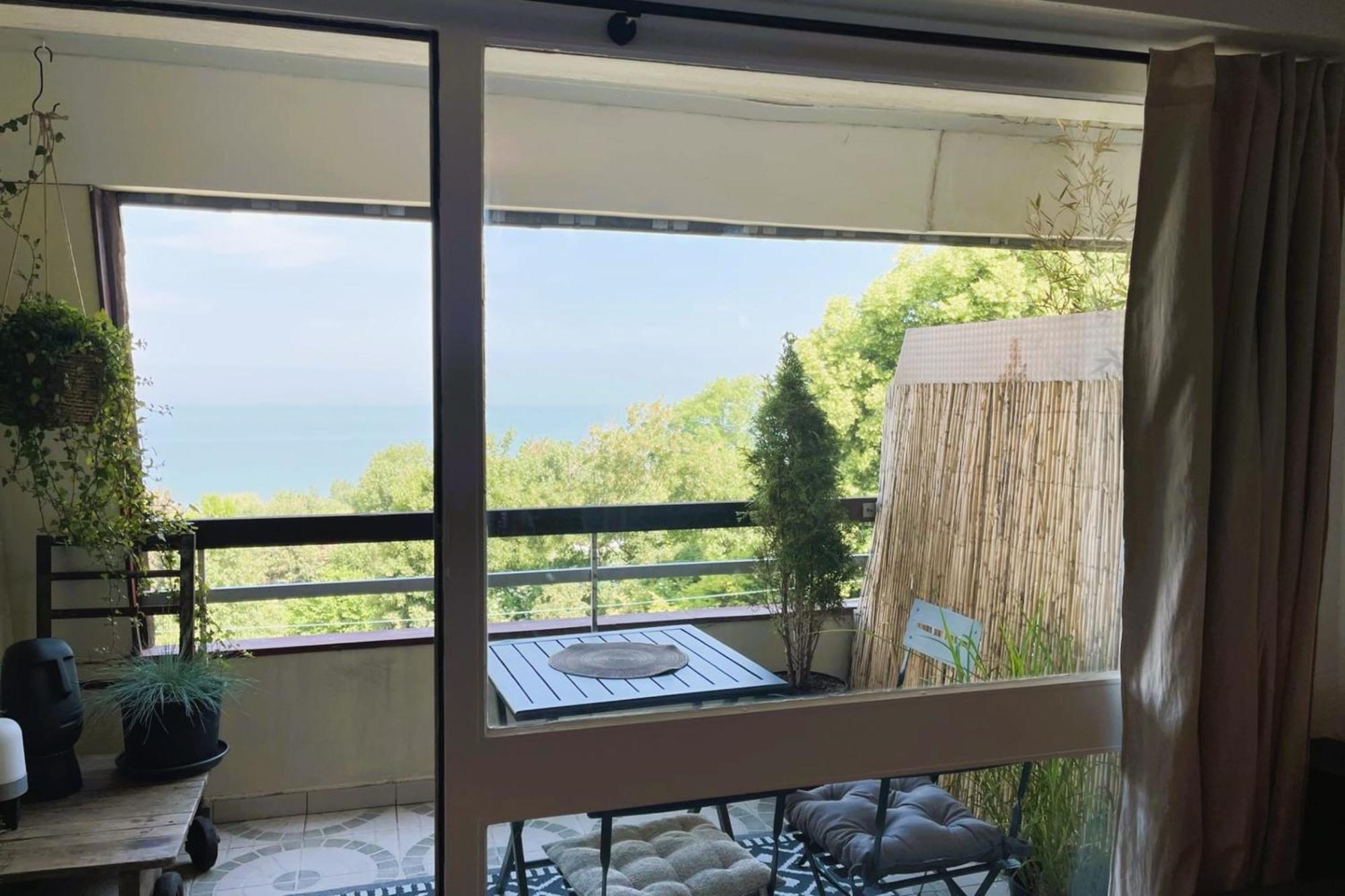 Aux Flots Bleus Avec Balcon Et Vue Sur Mer 트로우빌쉬메르 외부 사진